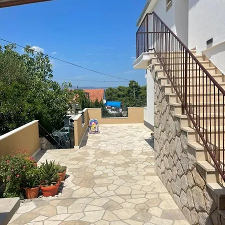 Tonka - 150 M From * Jelsa (Hvar)