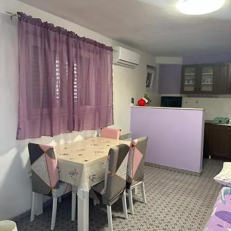 Apartment Tonka - 150 M From *