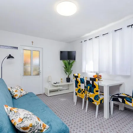 Apartamento Tonka Jelsa (Hvar)