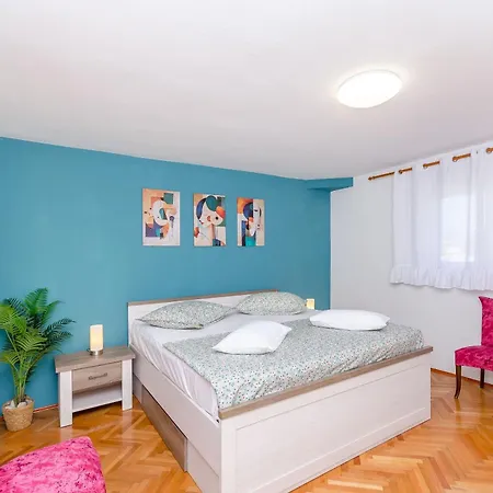 Tonka Apartamento *