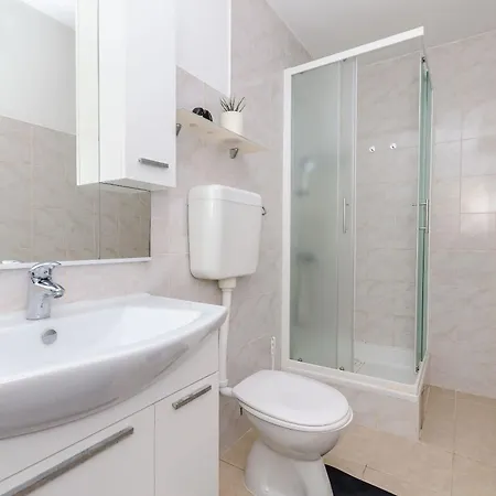 Tonka Apartamento Jelsa (Hvar)