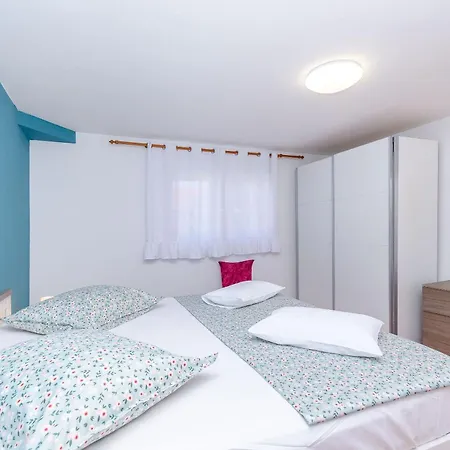 Apartamento Tonka Jelsa (Hvar)